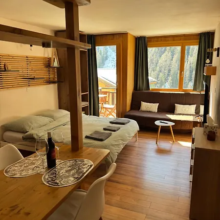 Bellevue 1, Lift 350m Apartament Zinal