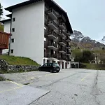 Bellevue 1, Lift 350m Zinal